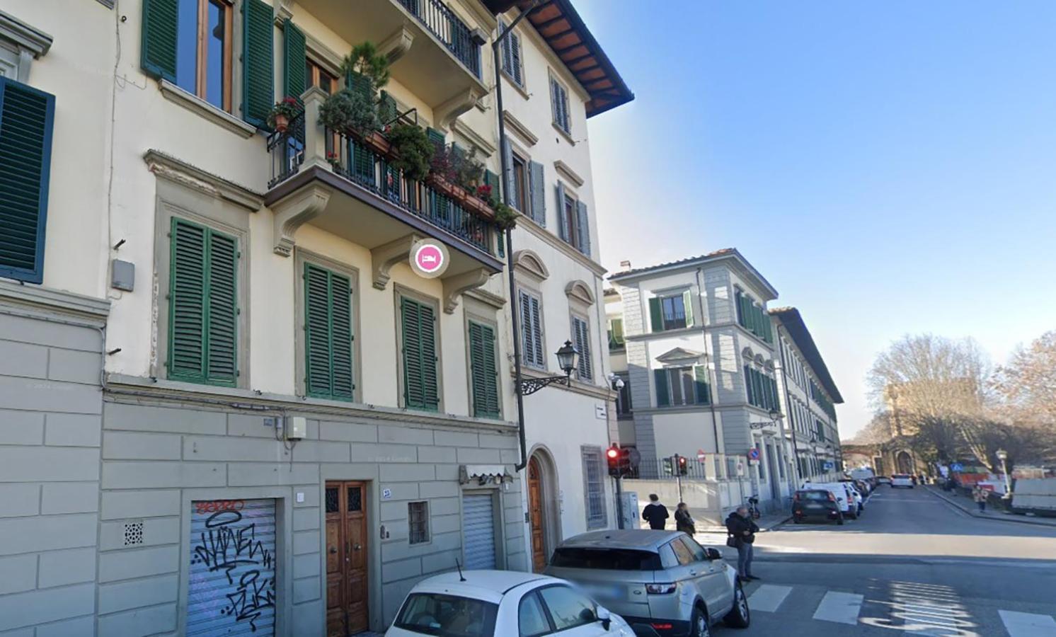 Apartment Yid Wonderful Balcony View On Florenz